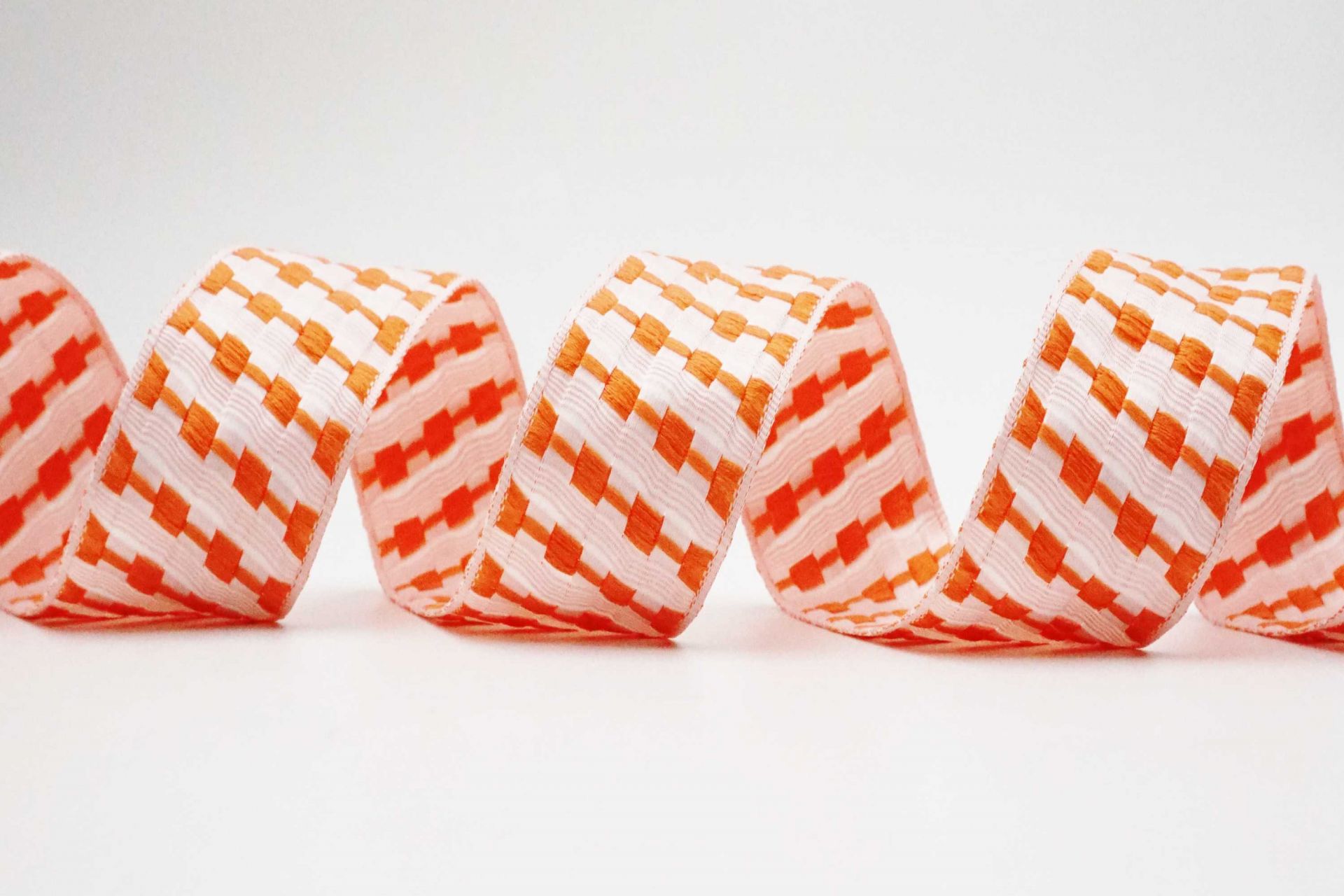 Κορδέλα με Υφαντό Σχέδιο Τσεκούρι